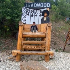 Meet your Posher, Sam